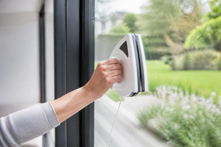 découvrez le lave vitre magnétique double vitrage darty, alliant efficacité et praticité. profitez de nos conseils d’utilisation pour nettoyer vos vitres en toute sécurité et obtenir un résultat impeccable.
